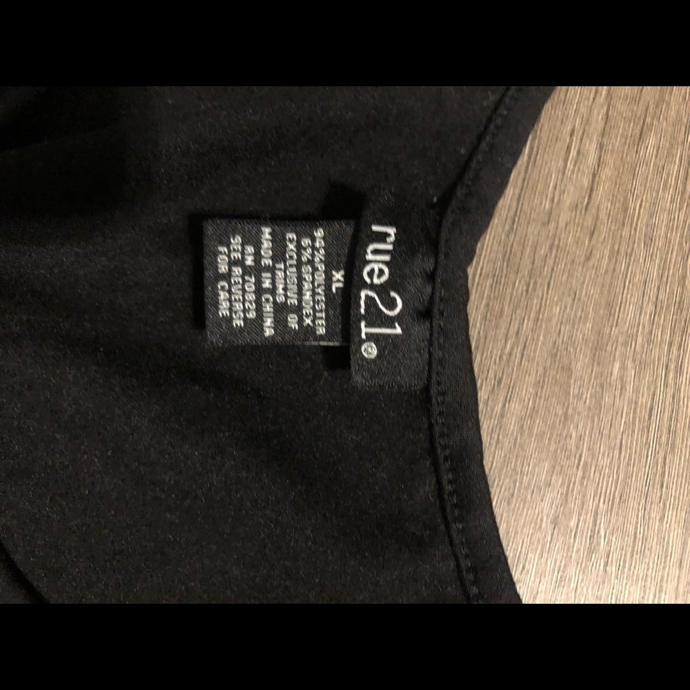 Tank top - Picture 2 of 2